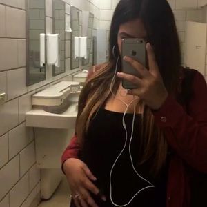 Meet your Posher, Kassandra